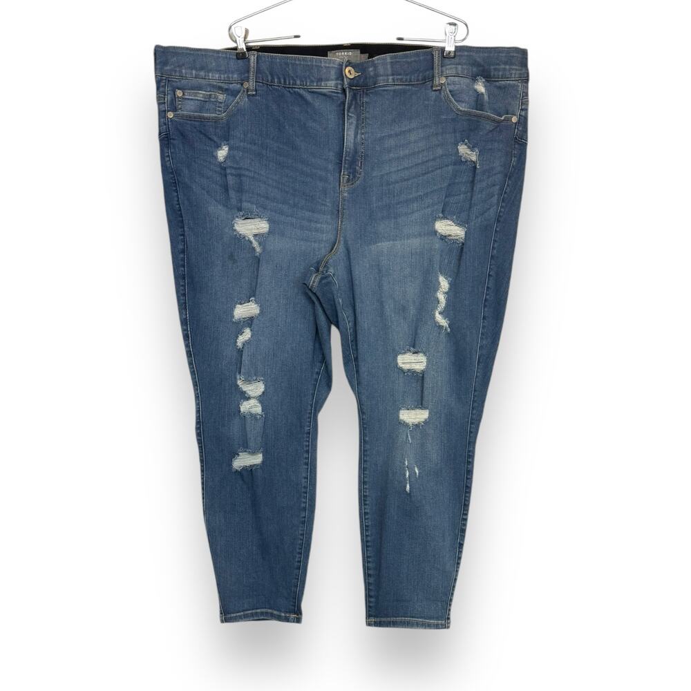 Torrid Bombshell Skinny Distressed Jeans Plus Size 30R  High Waist Stretch